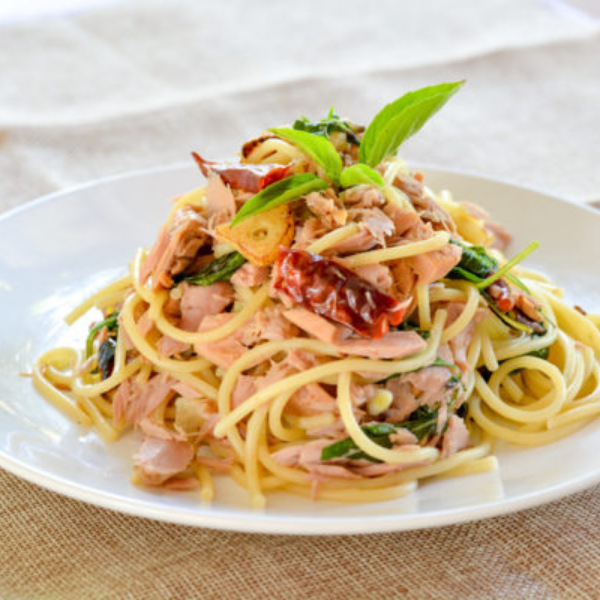 Spaghetti Met Tonijn Visrecept Met Freshly Fish Januari Visbox