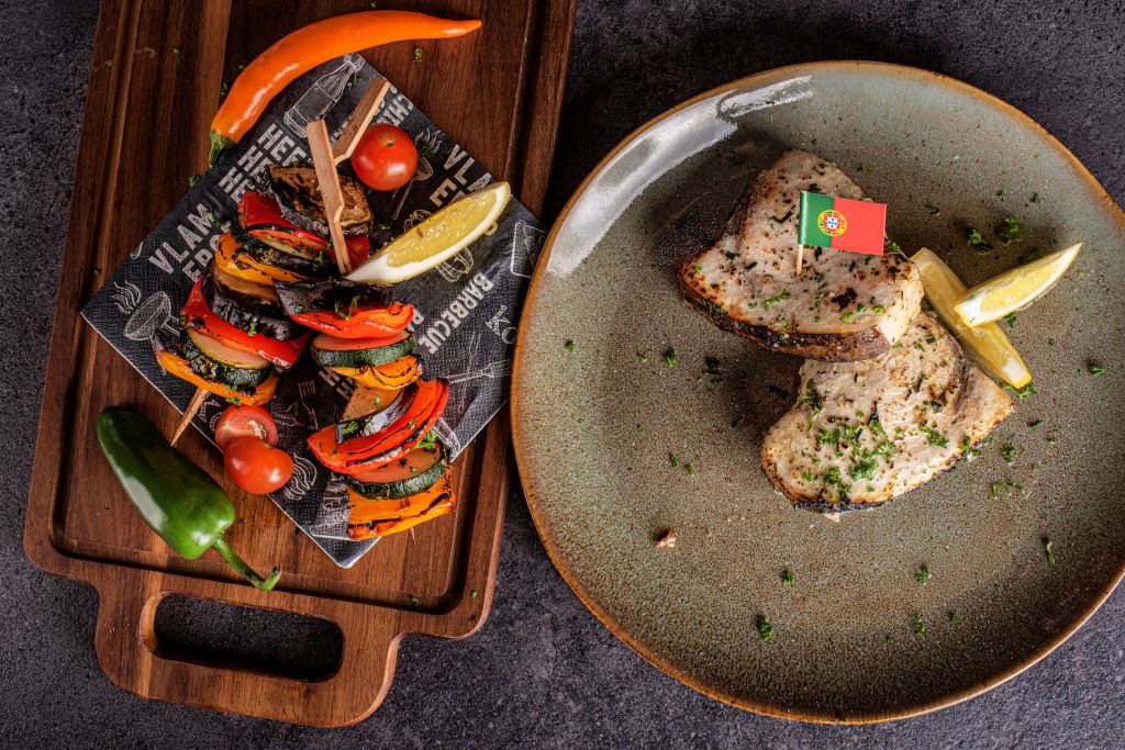 Freshly Fish - juli visbox - Zwaardvis steak met groentespies